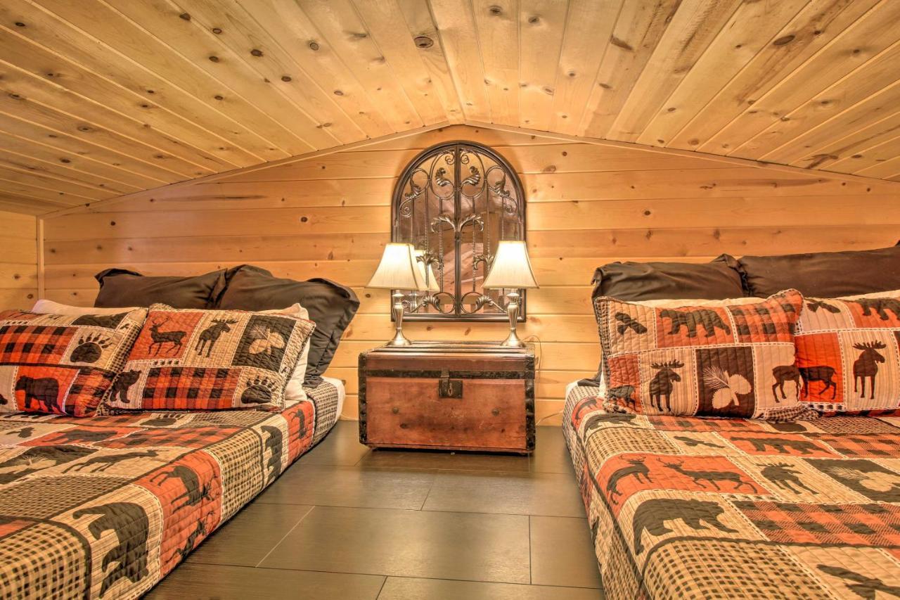 Lakeside Cabin On 2 Acres With Fire Pit And Hot Tub! Pinetop-Lakeside Exterior foto