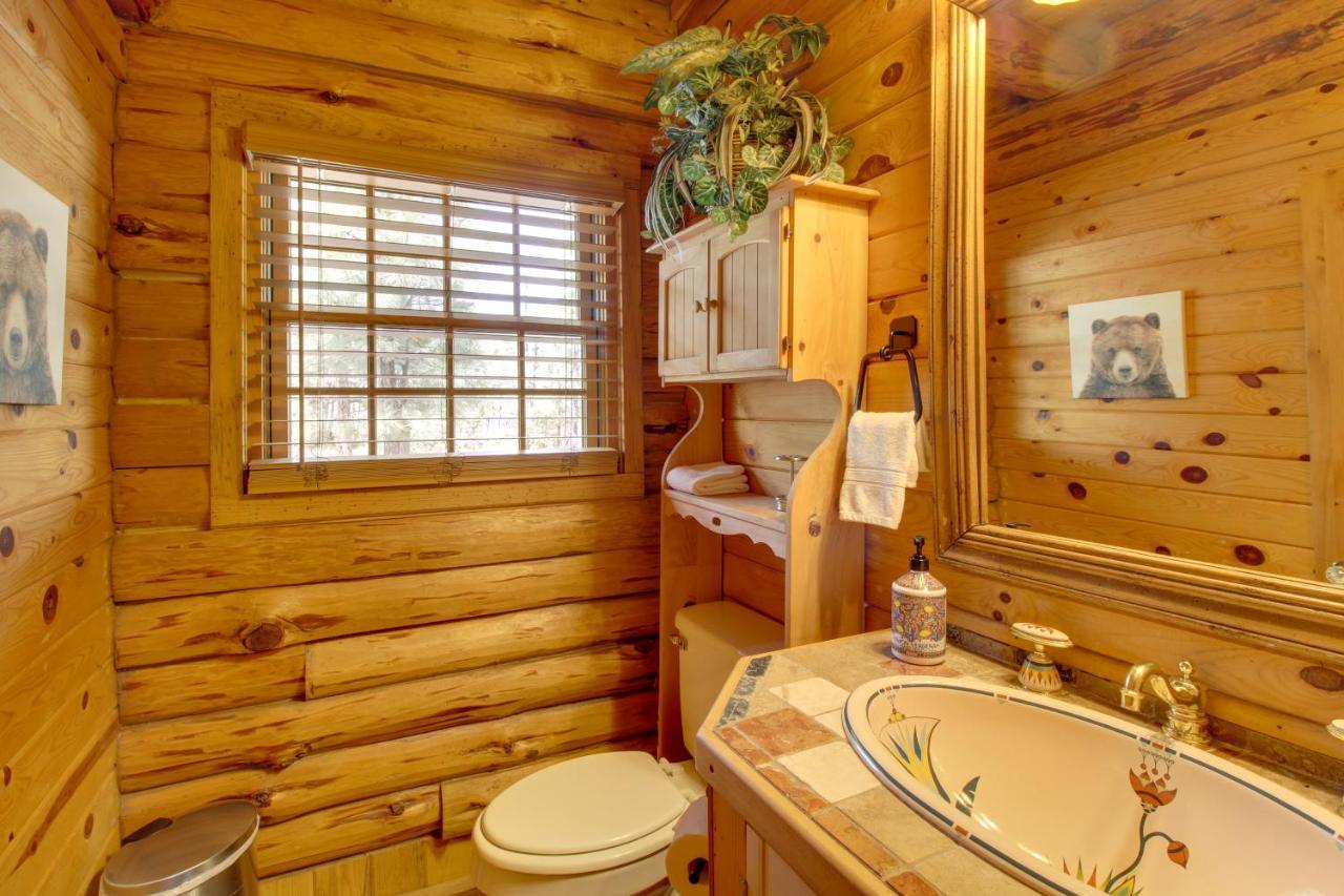 Lakeside Cabin On 2 Acres With Fire Pit And Hot Tub! Pinetop-Lakeside Exterior foto